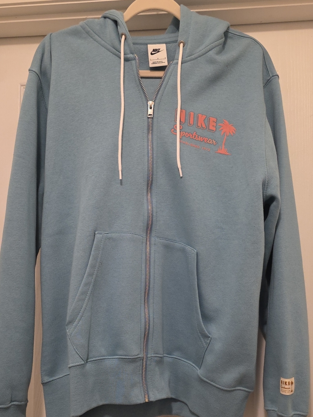 Nike Mens Sky Blue Zip-Up Hoodie with Pink Tropical Logo